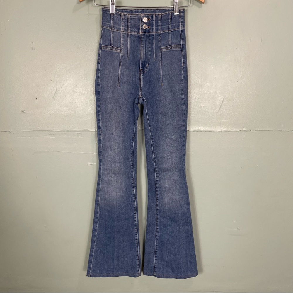 We The Free FP Jayde High Rise Flare Jeans Women Sz 25 Sunburst Blue - Picture 2 of 11
